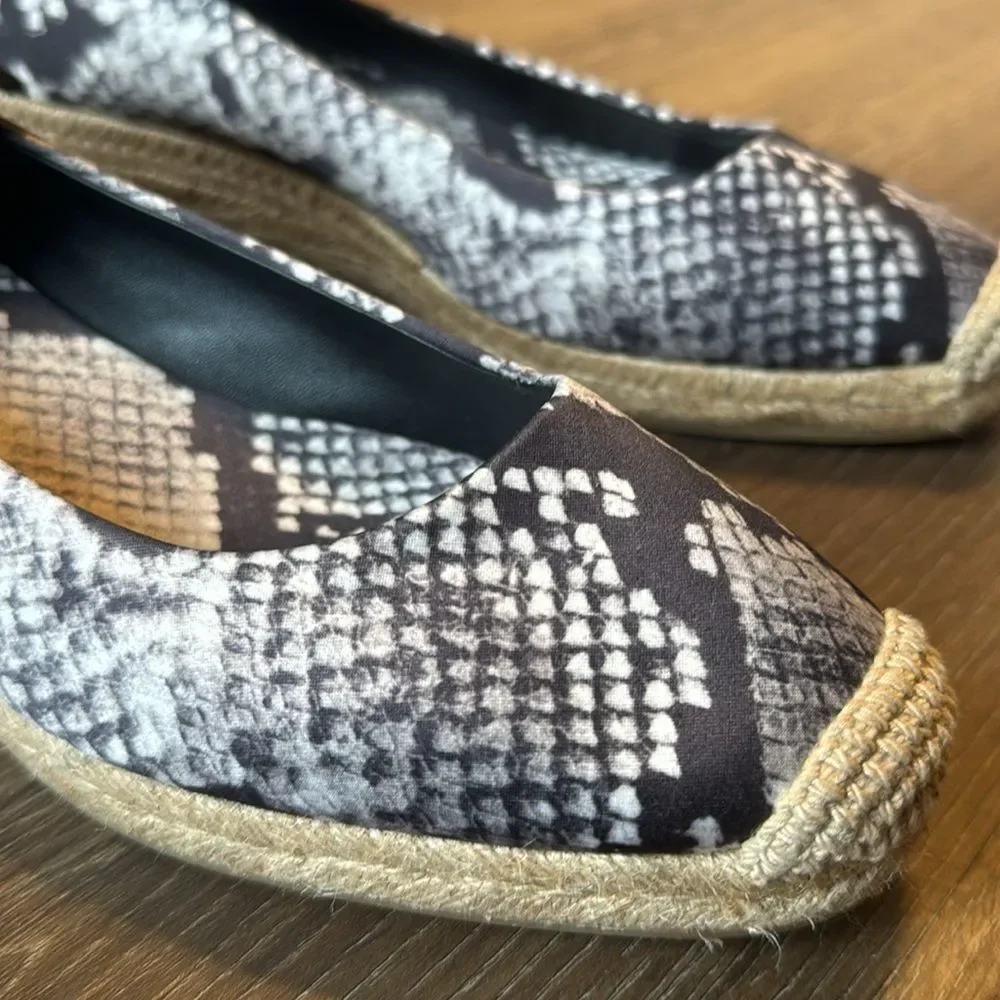Tory Burch Women's Heather Ankle Wrap Wedge Espadrilles Snake Print Size 9.5 M